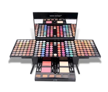 Coffret maquillage complet - Palette et accessoires pour un look parfait